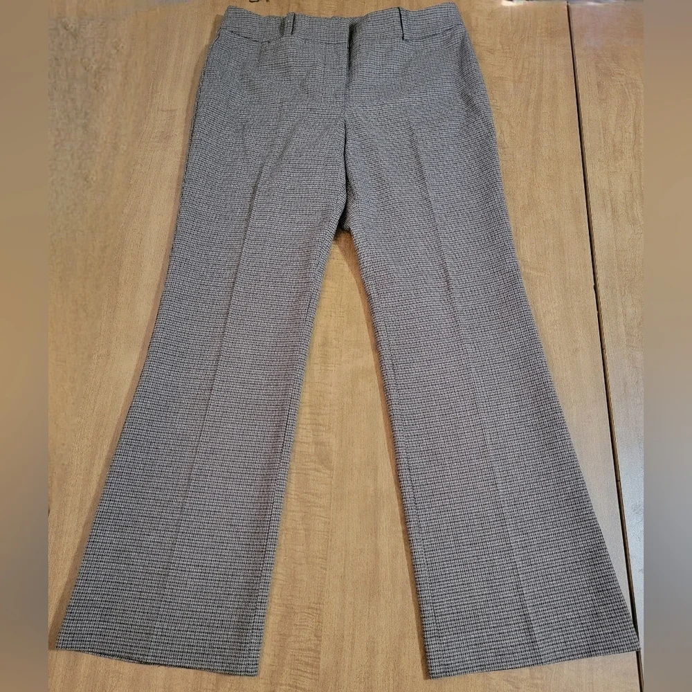 Women's Ann Taylor Signature Pants in Houndstooth, Brown, Size 6P, Pre-owned - Picture 1 of 8